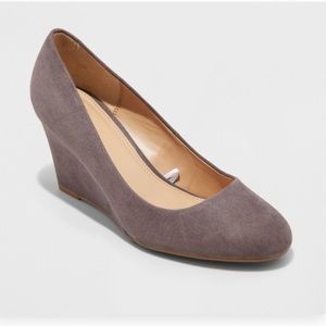 3" Grey wedges